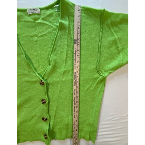 Zenana Lime Green Oversized Cardigan Sweater Large NWOT Fuzzy Knit V-Neck Button - Picture 8 of 9